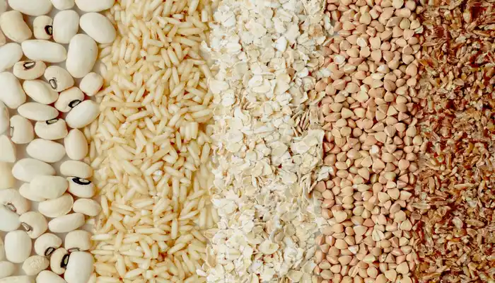 best sources of fiber, fiber-rich foods, fiber-rich fruits, fiber foods, fiber sources, fiber sources food, high fiber foods, foods high in fiber, foods with fiber, fiber in banana, fiber in spinach, best sources of fiber in food, best sources of fiber for constipation, best sources of fiber for kids, best sources of fiber in diet, best sources of fiber on keto, fiber recommendations by age